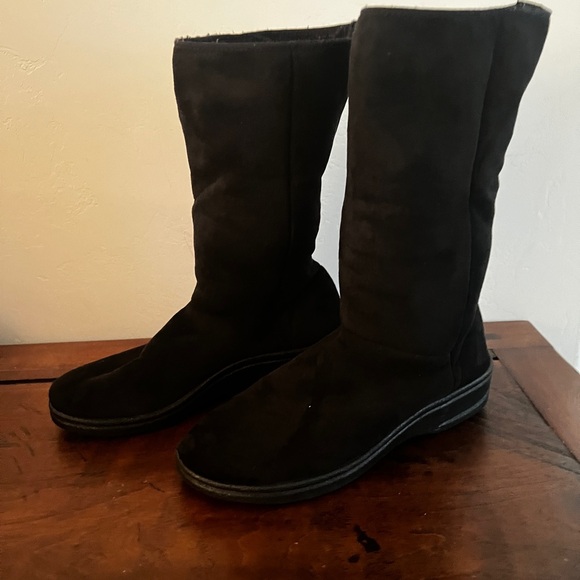 Arcopedio Milan2 Women’s Boot with Faux Fur Lining. Black. Vegan.Size 41 - Picture 9 of 14